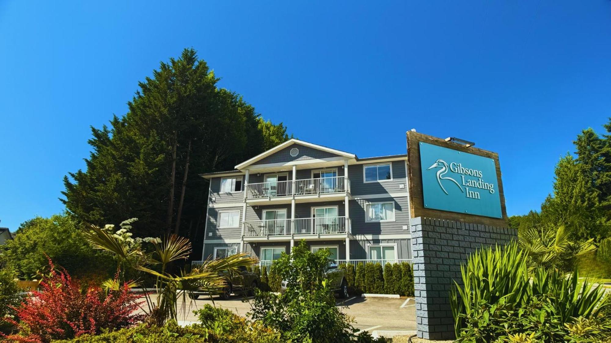 Gibsons Landing Inn Exteriör bild
